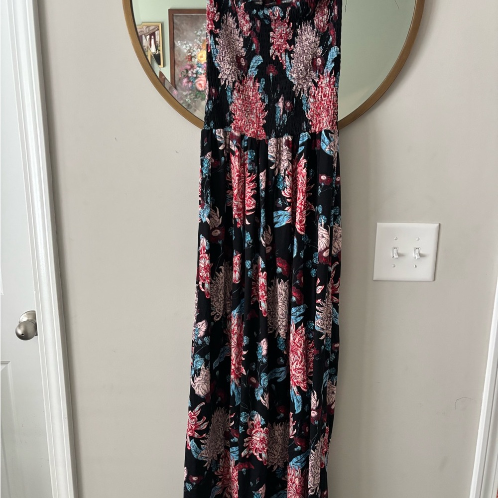 Floral Maxi Dress in Black and Pink